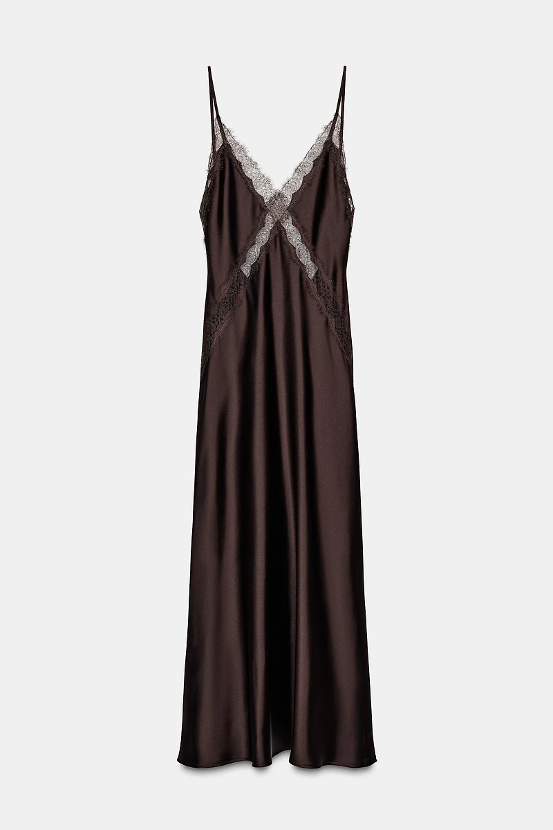 ROBE MI-LONGUE EN SATIN ET DENTELLE