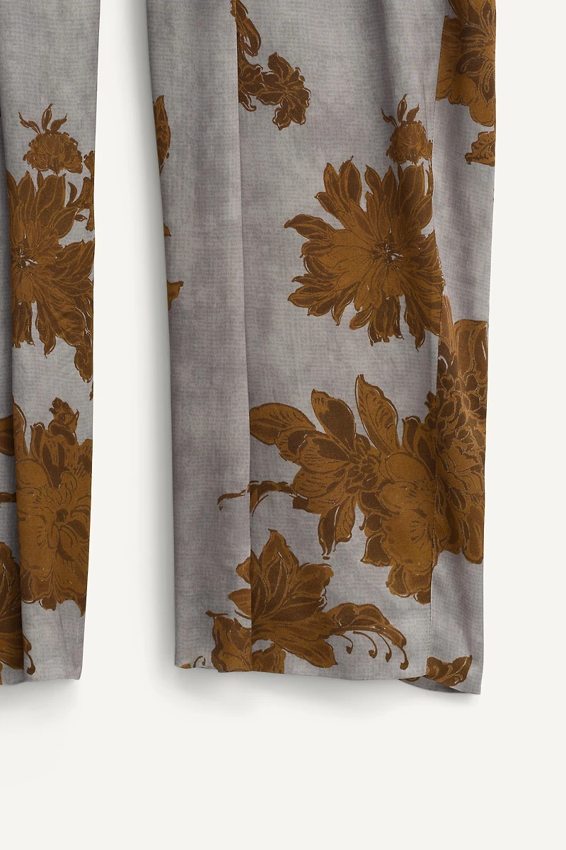 FLOWY RELAXED FIT PANTS