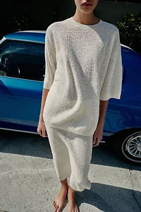 OVERSIZED TEXTURED KNIT TOP