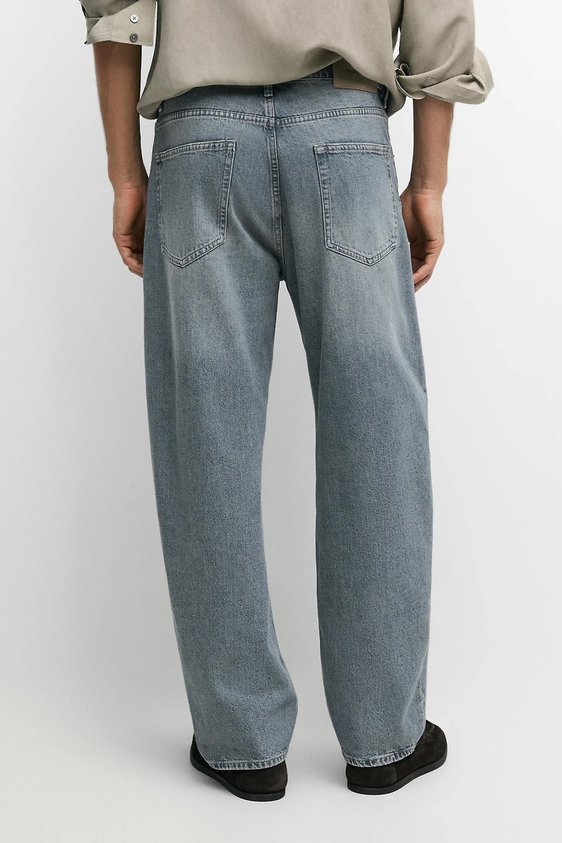 Barrel fit jeans
