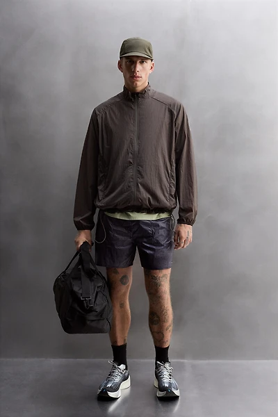 LIGHTWEIGHT TECHNICAL JACKET