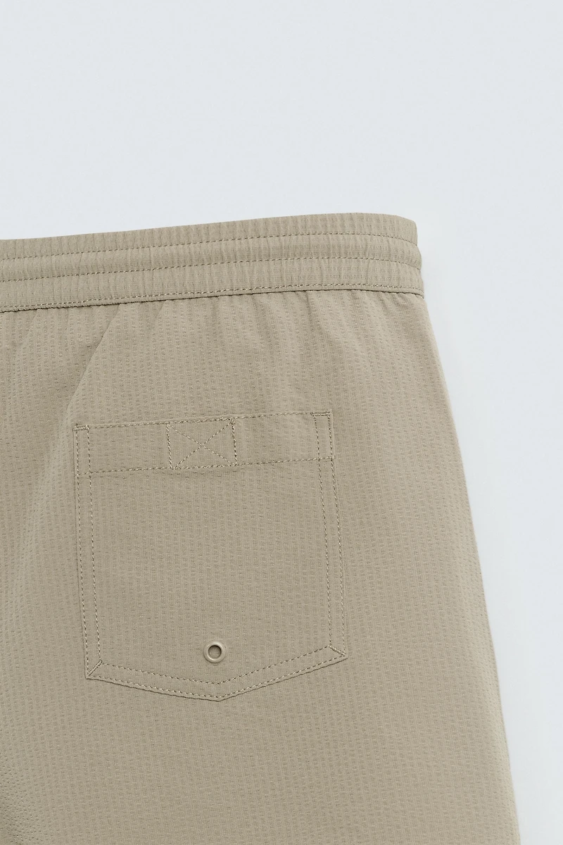 MAILLOT DE BAIN MI-LONG EN SEERSUCKER
