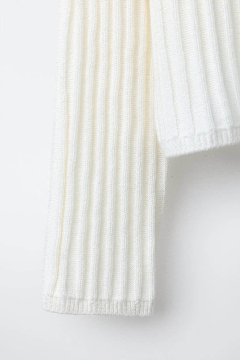 HEART PATCH KNIT JUMPER