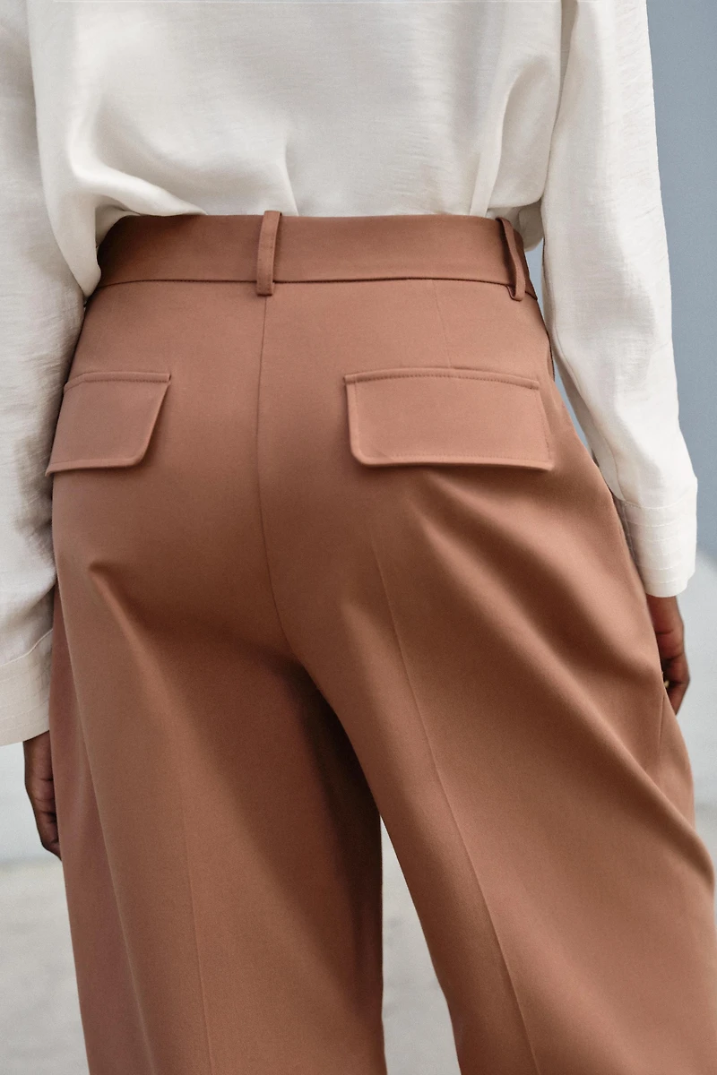 PANTALON DROIT À PINCES