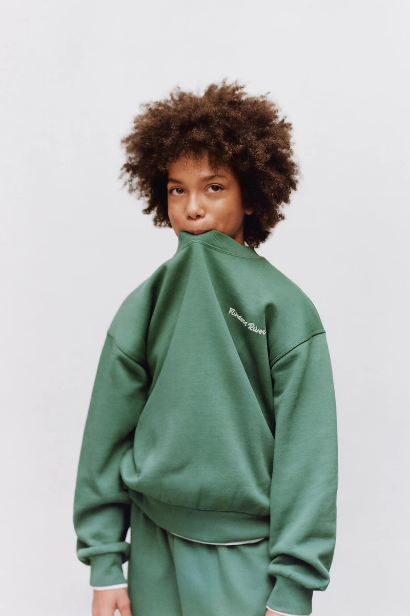 JOGGING SET, SWEATSHIRT AND EMBROIDERED JOGGERS