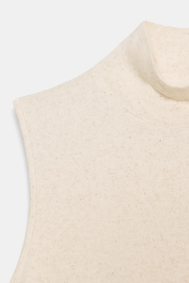 MOCK NECK T-SHIRT