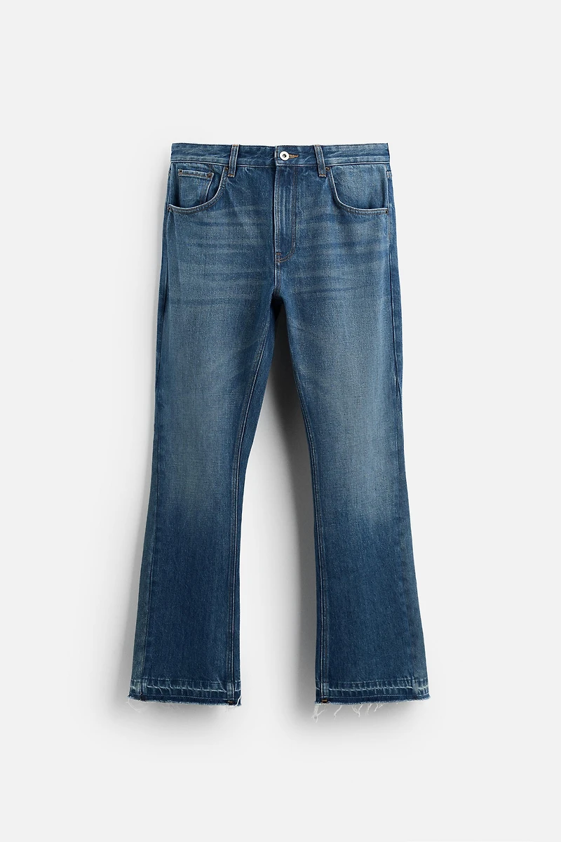 FLARE FIT JEANS