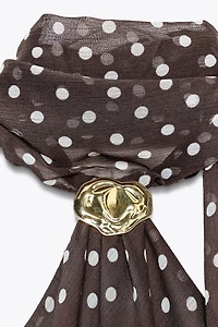 TOP HALTER À POIS ET DÉTAILS