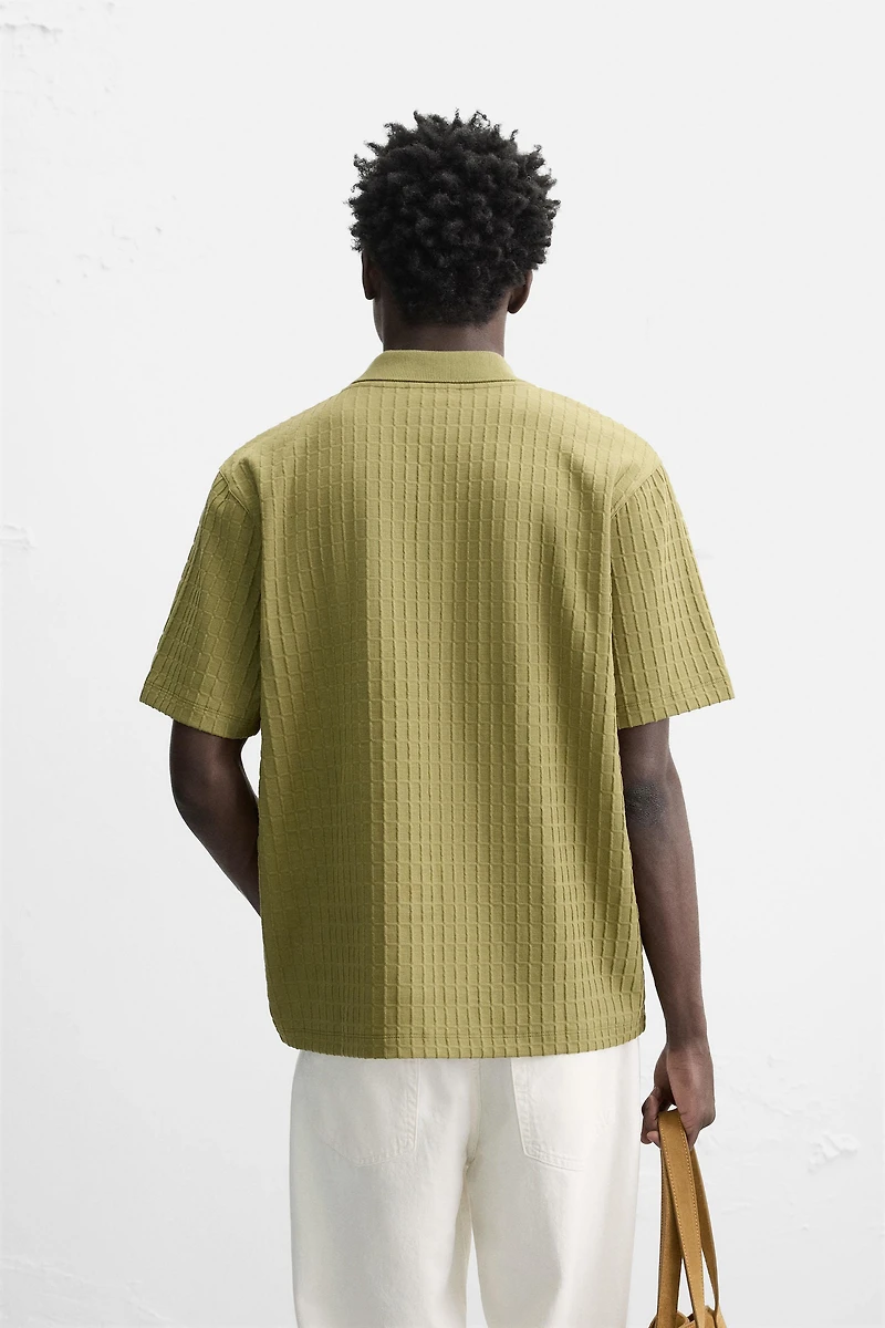 TEXTURED POLO