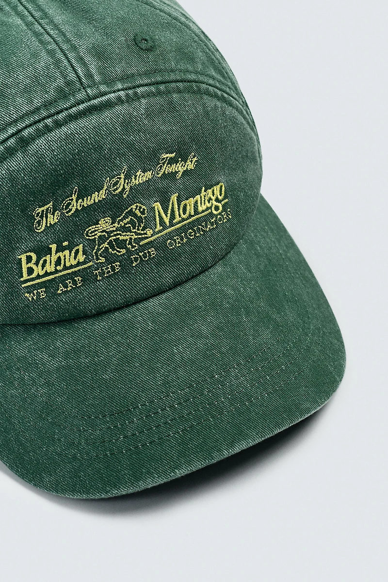 CASQUETTE DÉLAVÉE BRODERIE CONTRASTÉE