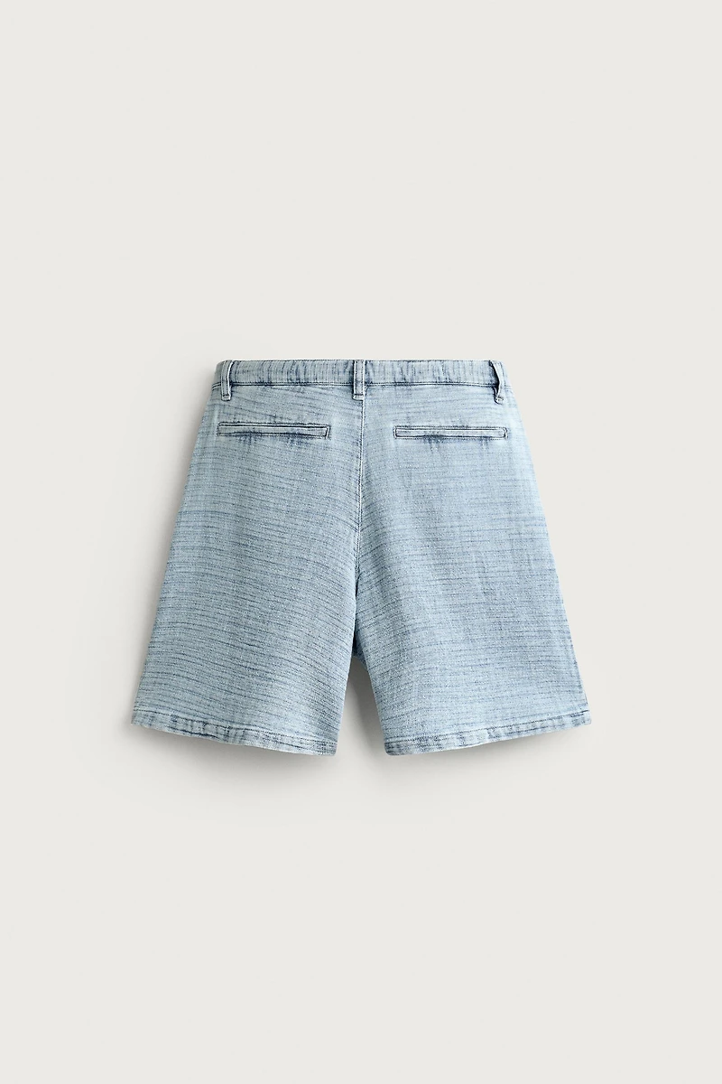 SOFT STRUCTURED PLEATED BERMUDA SHORTS