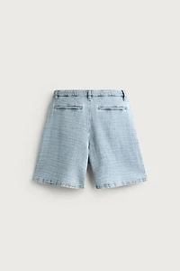 SOFT STRUCTURED PLEATED BERMUDA SHORTS