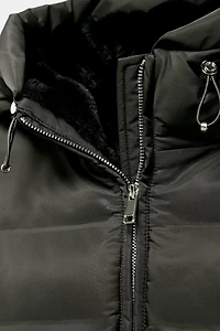 ANORAK COURT TAILLÉ DÉPERLANT ET COUPE-VENT