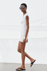SHORT V-NECK DRESS