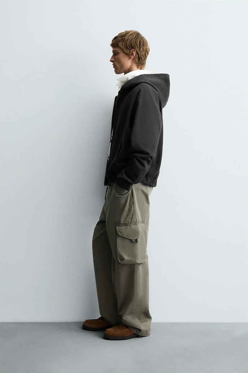 BOXY FIT HOODIE SWEATSHIRT