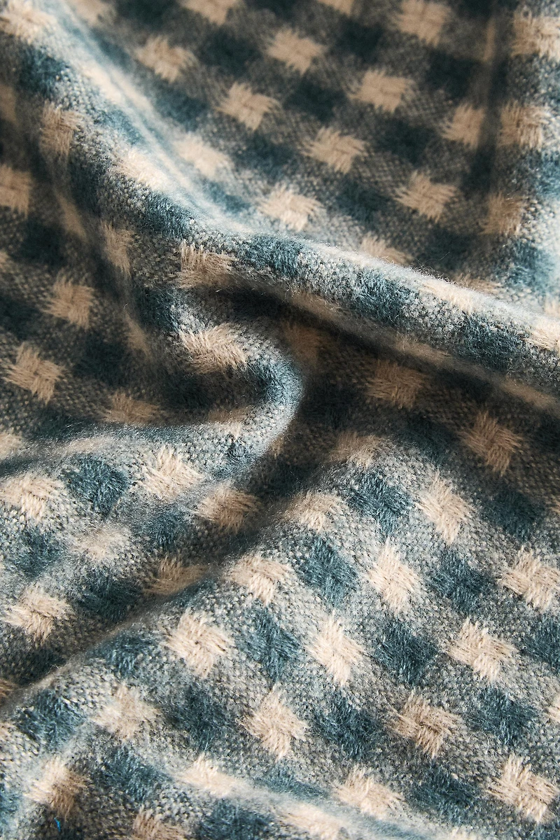 CHECK BLANKET WITH FRINGING