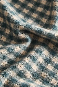 CHECK BLANKET WITH FRINGING