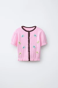 EMBROIDERED FLORAL CONTRAST KNIT TOP