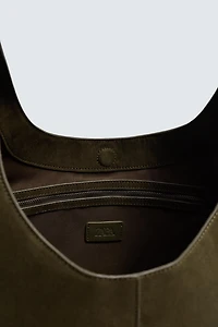 PLAIN SHOULDER BAG