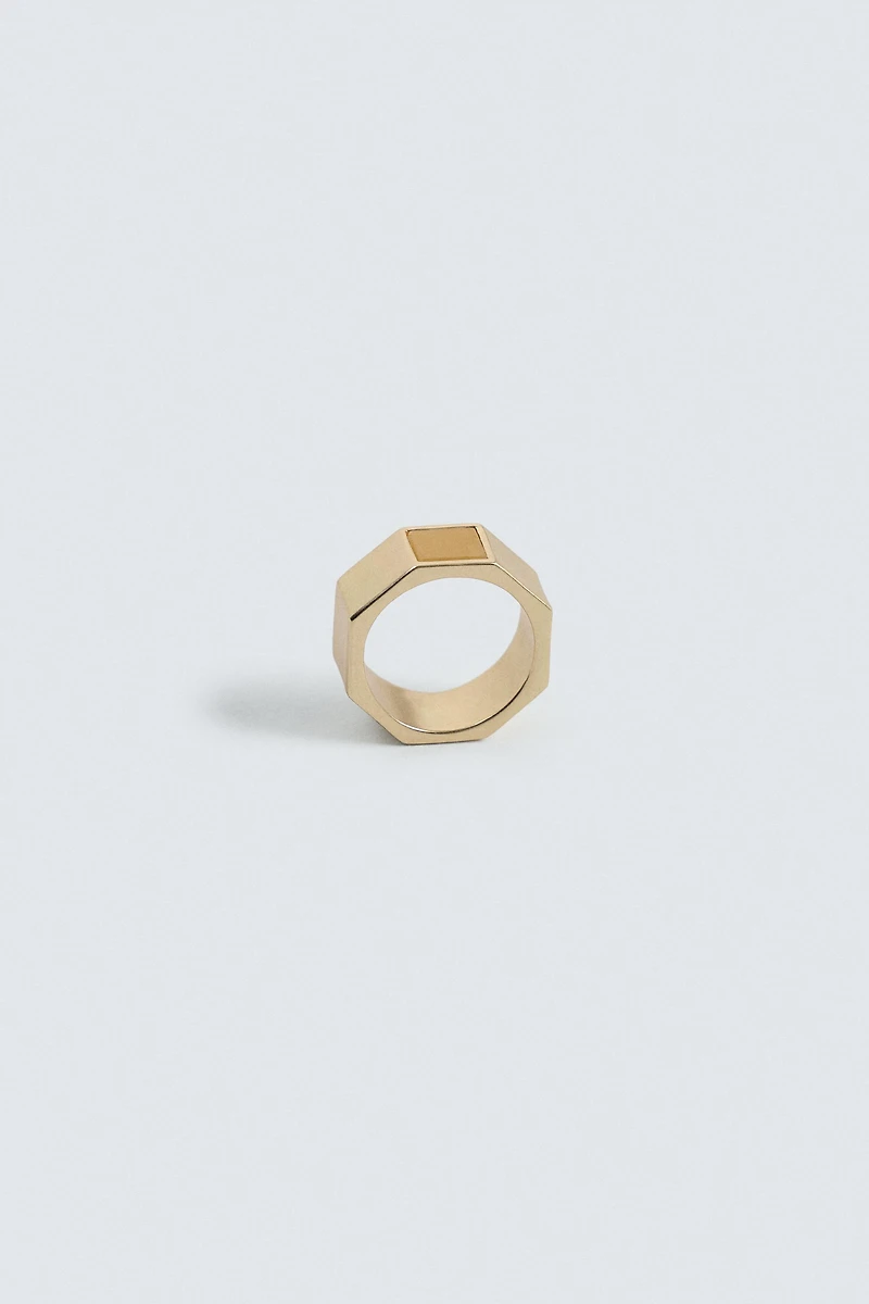 GEOMETRIC STONE RING