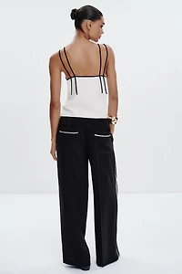 CONTRAST PIPED PANTS