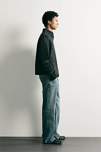 CROPPED FIT TAB DETAIL JACKET