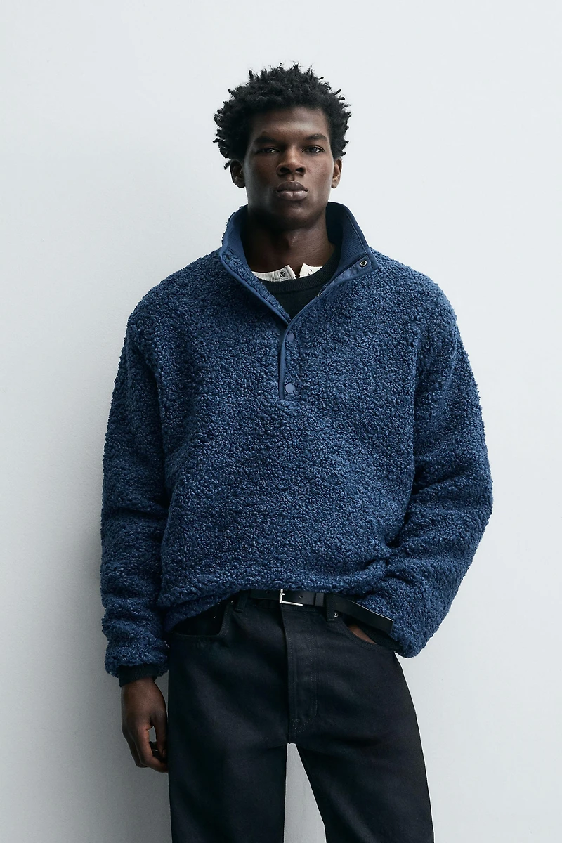 FLEECE SWEATSHIRT WITH SHEARLING EFFECT