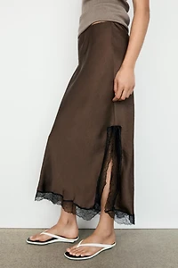 Lace-trimmed midi skirt
