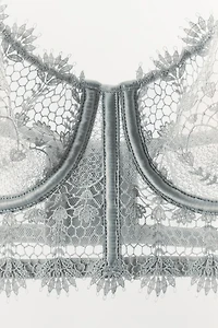 GUIPURE UNDERWIRE BRALETTE