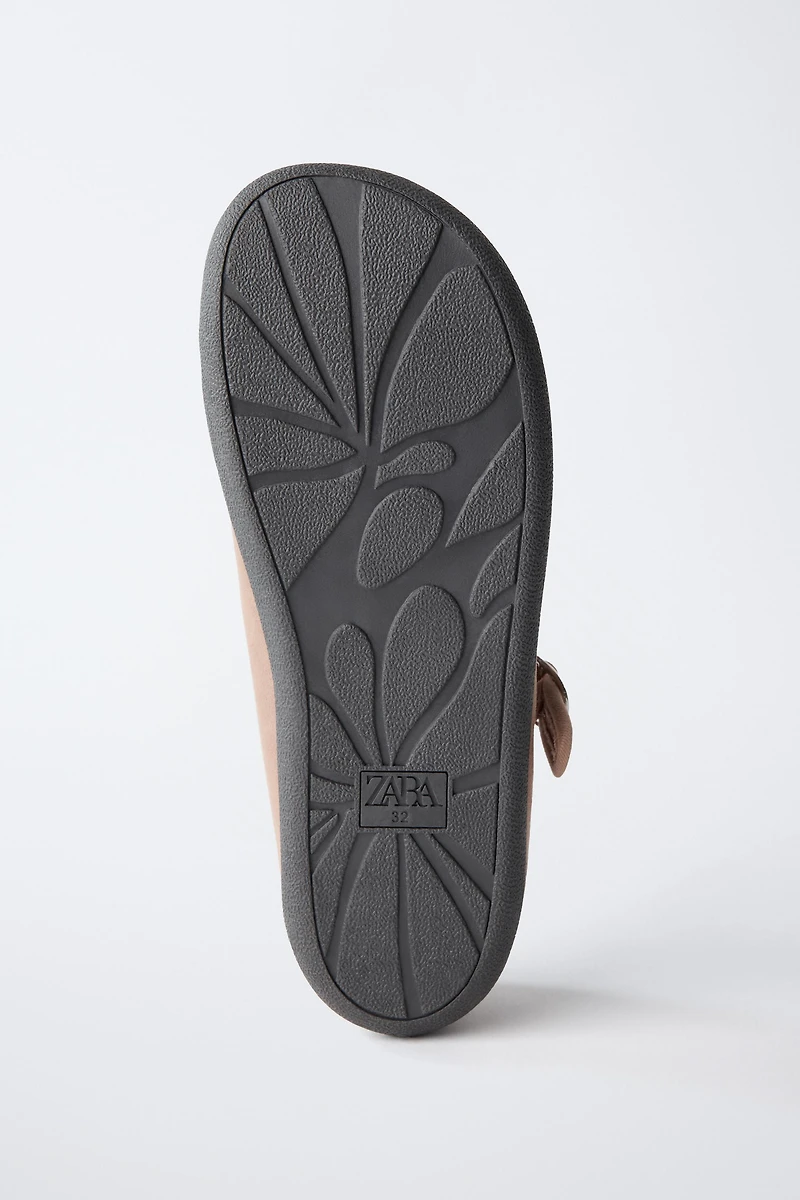 BALLERINES BAREFOOT