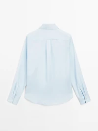 Flowing shirt with collar