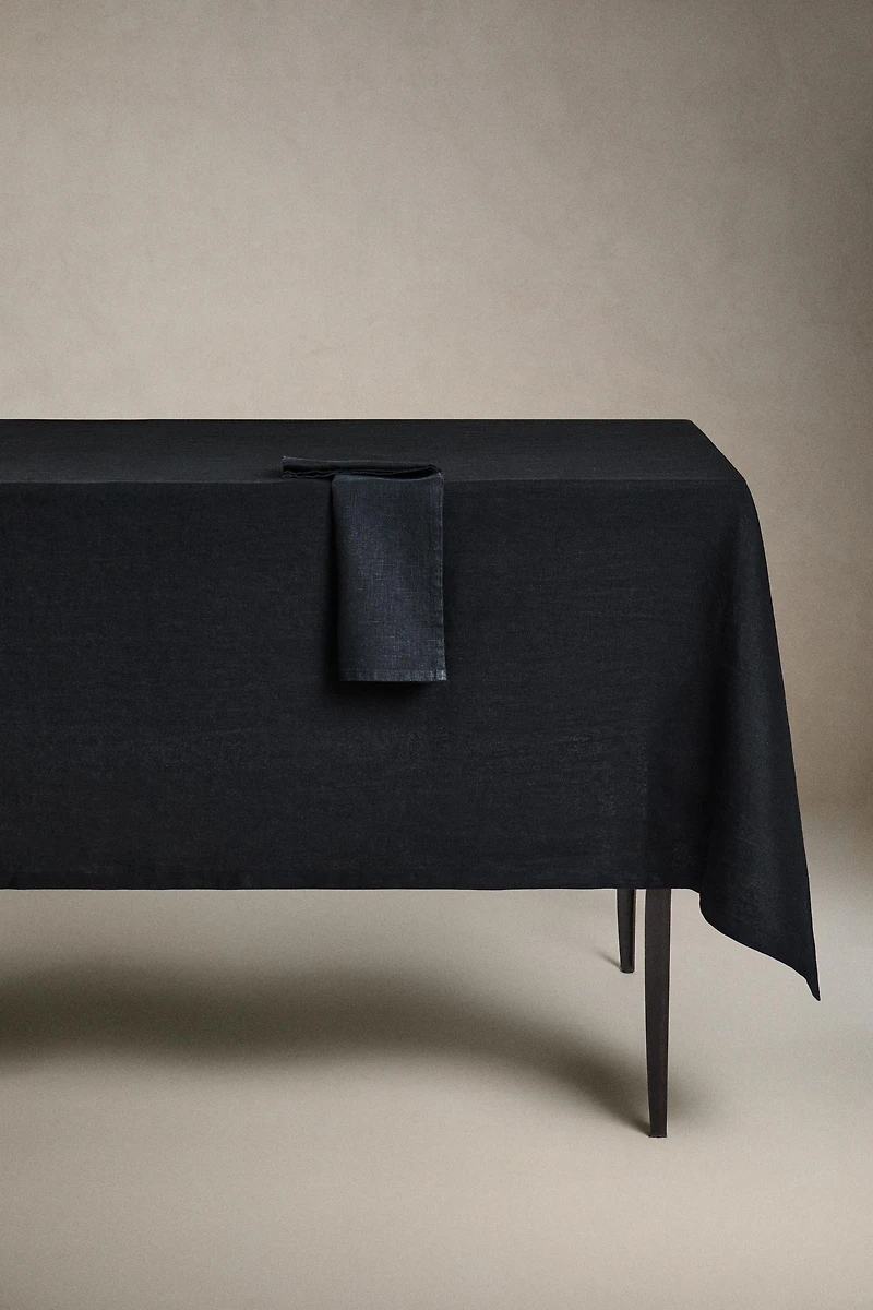 WASHED LINEN TABLECLOTH