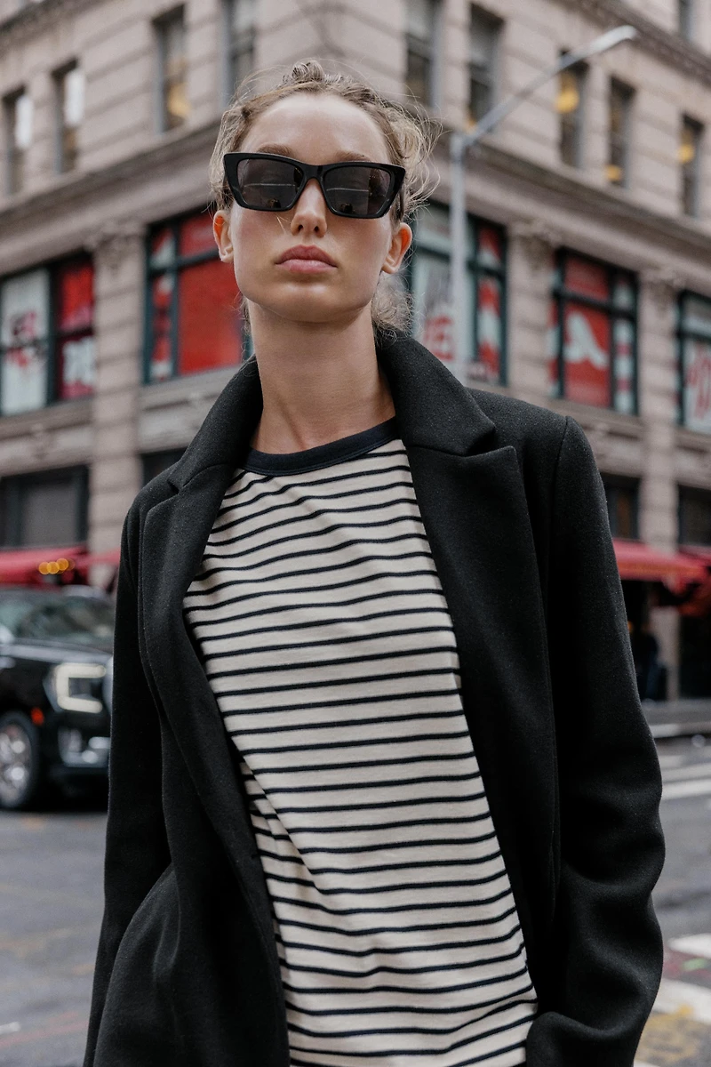 LONG SLEEVE STRIPED T-SHIRT