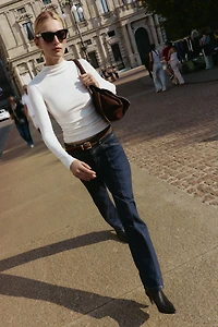 T-SHIRT COL MONTANT