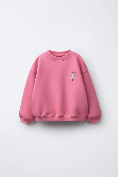 SWEAT BRODÉ CAPYBARA ET CŒUR
