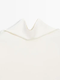 Top fluide à col en V - STUDIO