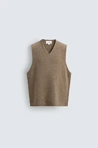 ORIGINS FLECKED KNIT VEST