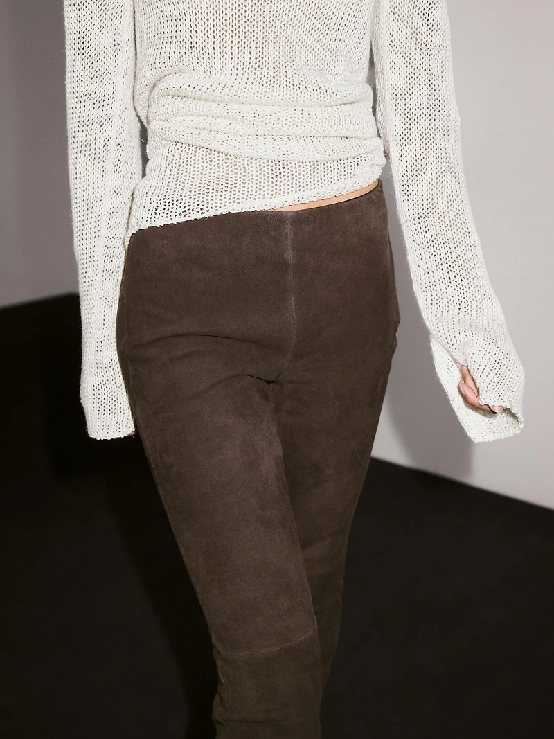 Leggings en cuir finition daim