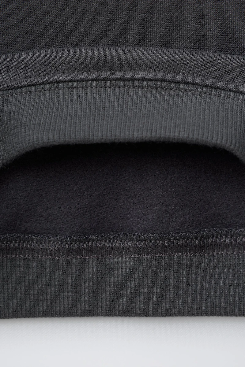SWEATSHIRT AND JOGGER SET WITH BRUSHED INTERIOR