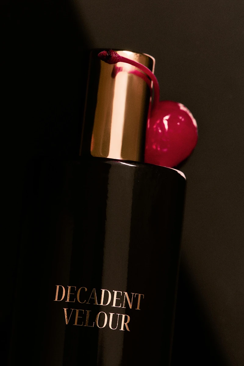 DECADENT VELOUR EDP 80ML (2.71 FL. OZ).