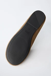 BALLERINES AVEC DÉCOR MÉTALLIQUE
