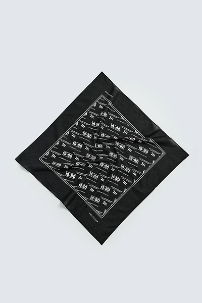 GEOMETRIC PRINT BANDANA