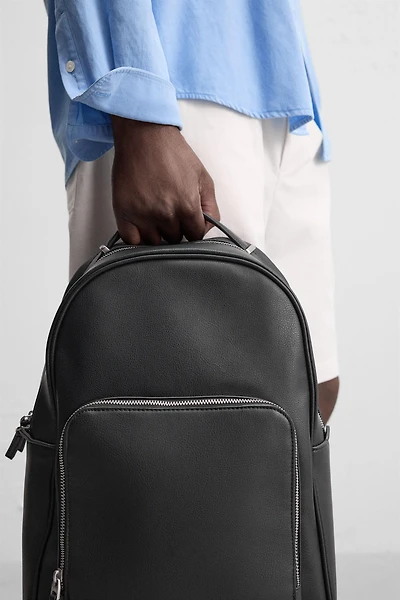 TEXTURED BACKPACK