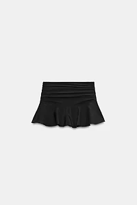 POLKA DOT FLOWY RUFFLE SKORT