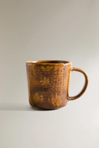 BROWN STONEWARE MUG