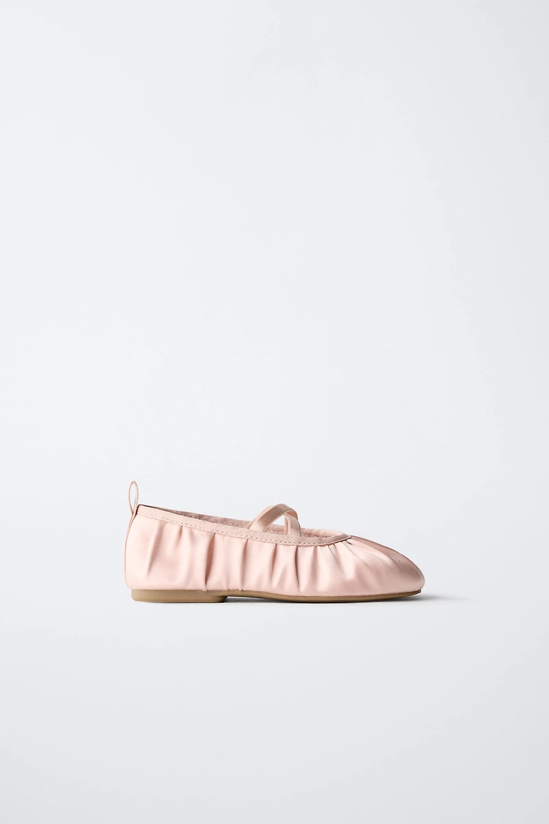 BALLERINES DÉTAIL