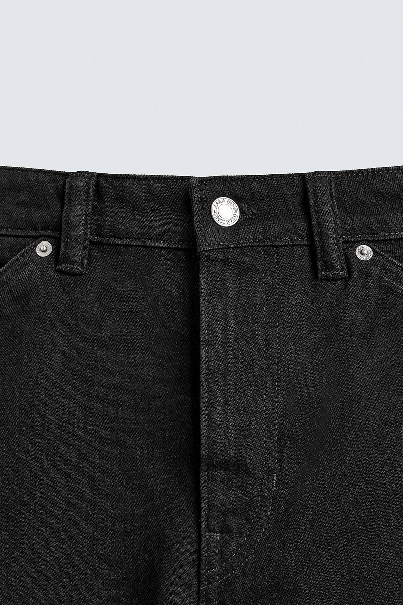 CARGO DENIM SHORTS