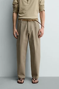 PLEATED STRAIGHT FIT PANTS