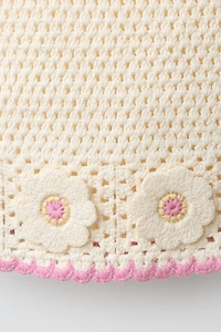 CROCHET KNIT TOP WITH FLOWERS