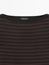T-shirt manches courtes à col bateau et rayures